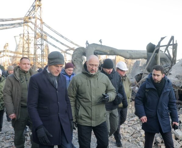 Central térmica de Kiev dañada tras un ataque